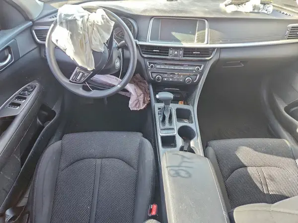 5XXGT4L32KG340982 2019 KIA OPTIMA - Image 8