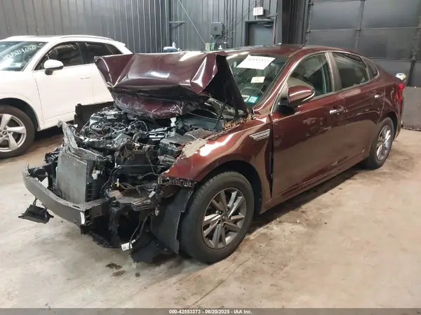5XXGT4L32KG342084 2019 KIA OPTIMA - Image 2