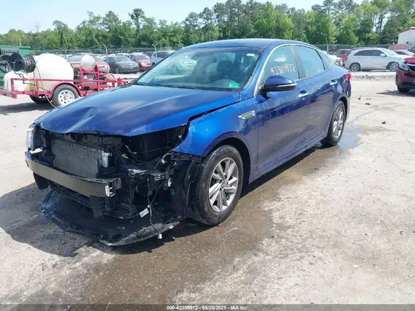 5XXGT4L32KG345423 2019 KIA OPTIMA - Image 2