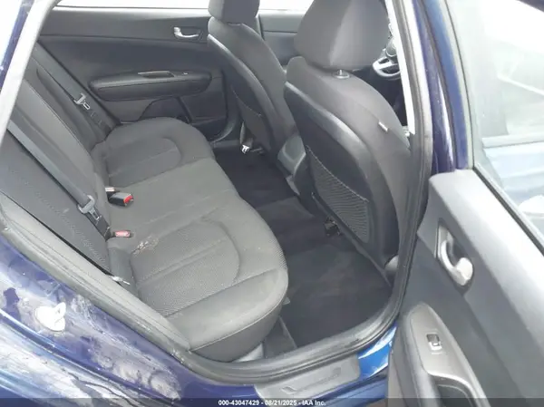 5XXGT4L32KG345583 2019 KIA OPTIMA - Image 8