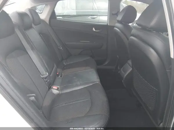 5XXGT4L32KG348757 2019 KIA OPTIMA - Image 8