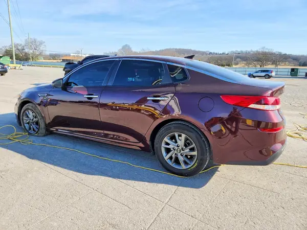 5XXGT4L32KG349908 2019 KIA OPTIMA - Image 2