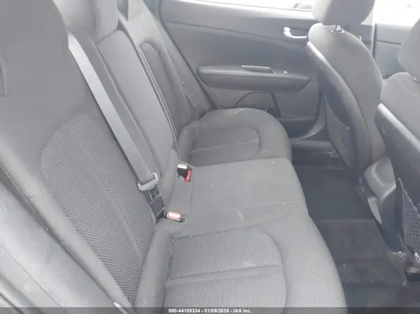 5XXGT4L32KG351352 2019 KIA OPTIMA - Image 8