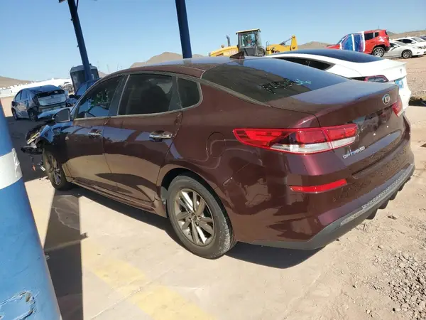 5XXGT4L32KG351769 2019 KIA OPTIMA - Image 2