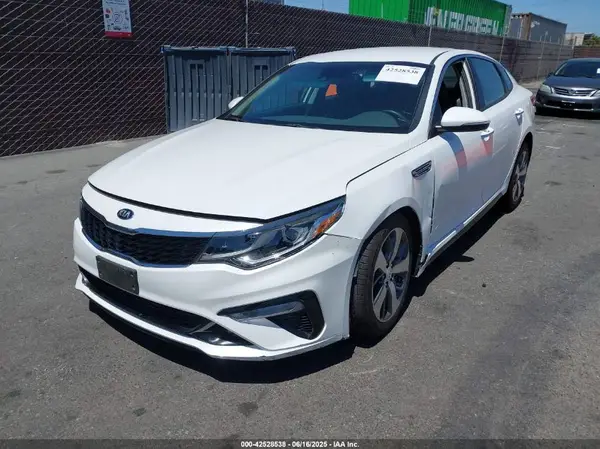 5XXGT4L32KG353490 2019 KIA OPTIMA - Image 2