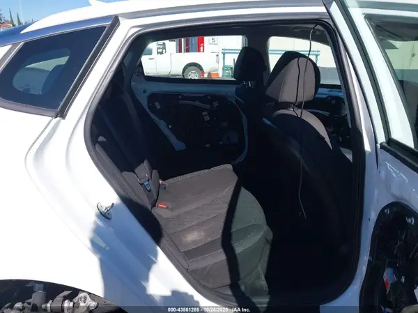 5XXGT4L32KG353859 2019 KIA OPTIMA - Image 8
