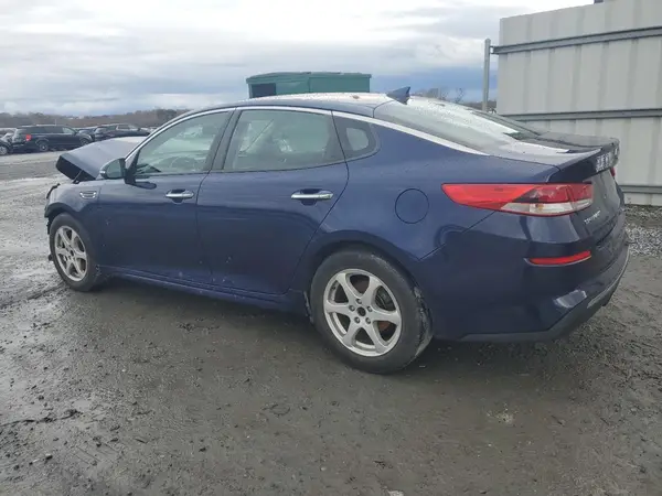 5XXGT4L32KG358009 2019 KIA OPTIMA - Image 2