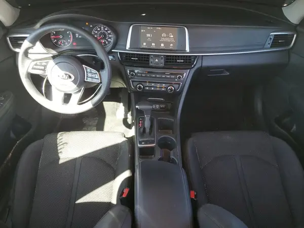 5XXGT4L32KG360102 2019 KIA OPTIMA - Image 8