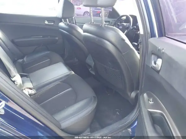 5XXGT4L32KG360200 2019 KIA OPTIMA - Image 8
