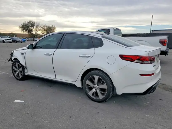 5XXGT4L32KG360908 2019 KIA OPTIMA - Image 2