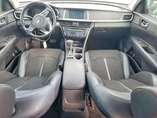 5XXGT4L32KG360908 2019 KIA OPTIMA - Image 8
