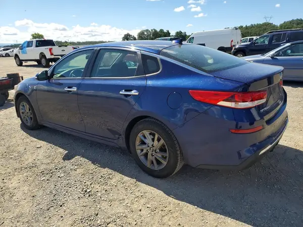 5XXGT4L32KG363176 2019 KIA OPTIMA - Image 2