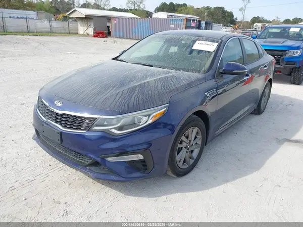 5XXGT4L32KG364733 2019 KIA OPTIMA - Image 2