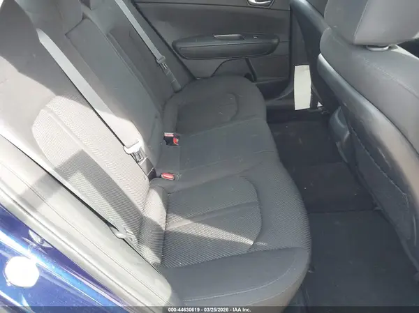 5XXGT4L32KG364733 2019 KIA OPTIMA - Image 8