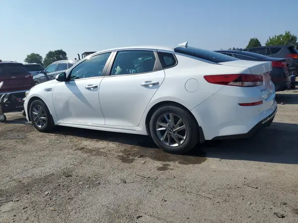 5XXGT4L32KG365929 2019 KIA OPTIMA - Image 2
