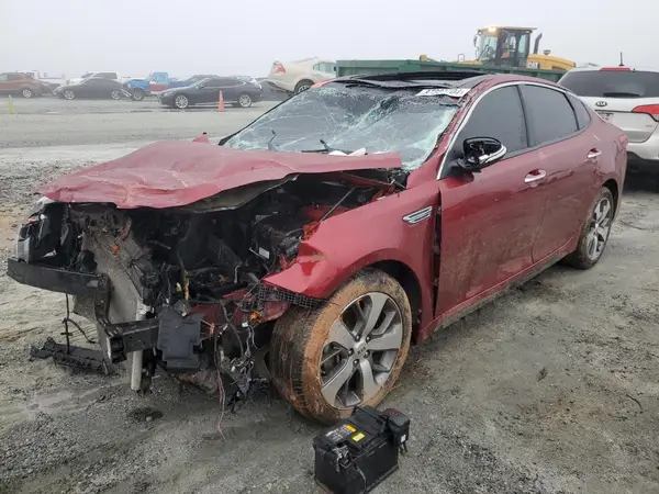5XXGT4L32KG366563 2019 KIA OPTIMA - Image 1