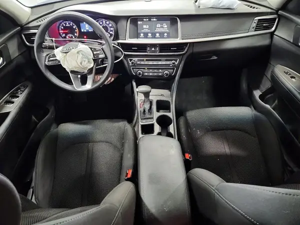 5XXGT4L32KG368961 2019 KIA OPTIMA - Image 8