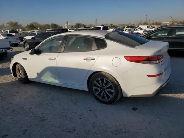 5XXGT4L32KG370466 2019 KIA OPTIMA - Image 2