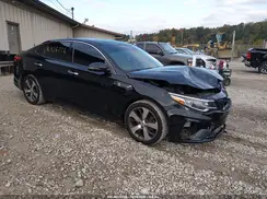 5XXGT4L32KG370967 2019 KIA OPTIMA