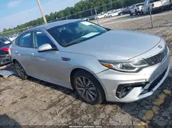 5XXGT4L32KG372072 2019 KIA OPTIMA