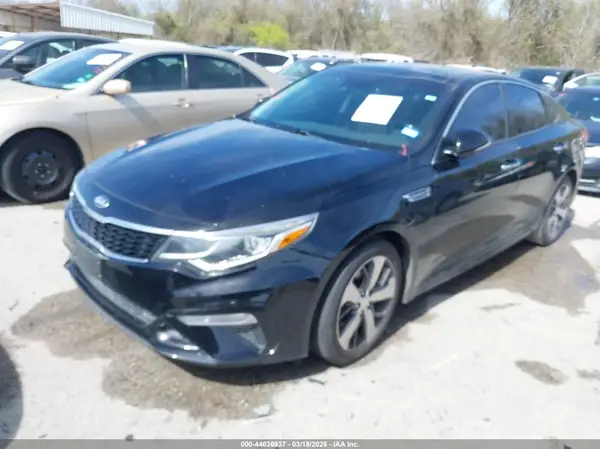 5XXGT4L32KG372153 2019 KIA OPTIMA - Image 2