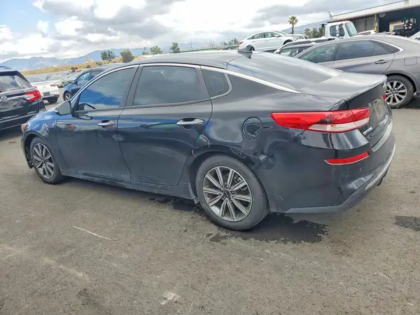 5XXGT4L32KG372704 2019 KIA OPTIMA - Image 2