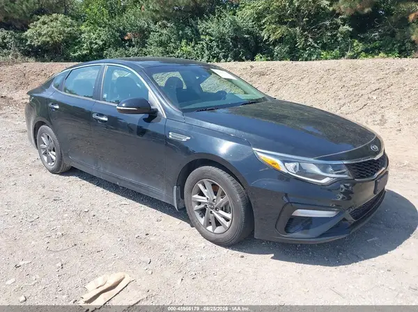5XXGT4L32KG376882 2019 KIA OPTIMA - Image 1
