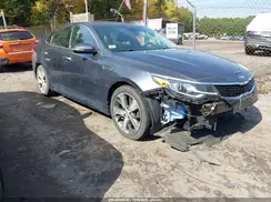 5XXGT4L32KG377059 2019 KIA OPTIMA