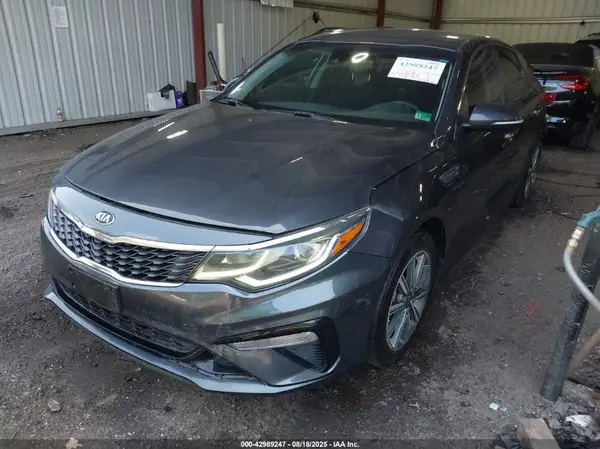 5XXGT4L32KG377451 2019 KIA OPTIMA - Image 2