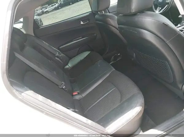 5XXGT4L32KG377644 2019 KIA OPTIMA - Image 8