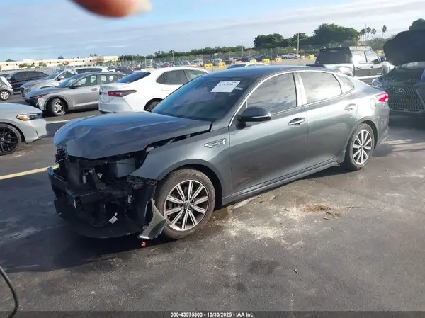 5XXGT4L32KG378857 2019 KIA OPTIMA - Image 2