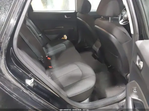 5XXGT4L32KG379894 2019 KIA OPTIMA - Image 8