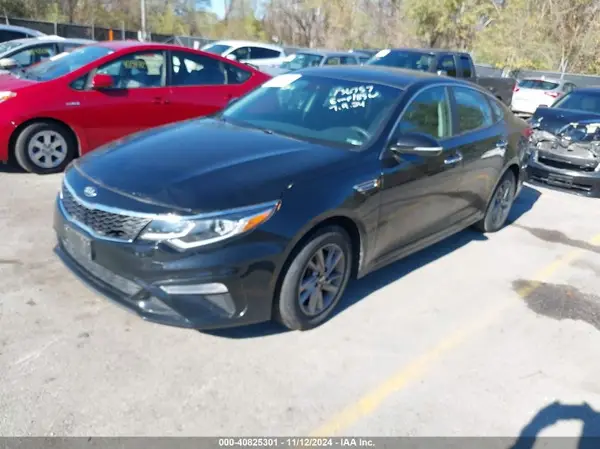 5XXGT4L32LG380562 2020 KIA OPTIMA - Image 2