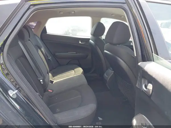 5XXGT4L32LG381906 2020 KIA OPTIMA - Image 8