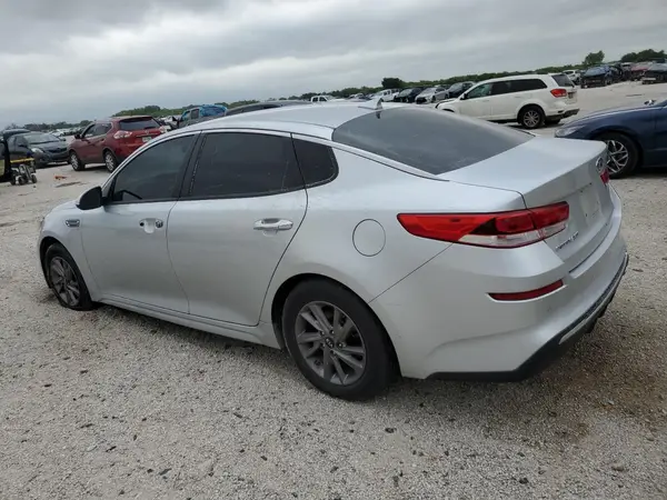 5XXGT4L32LG388015 2020 KIA OPTIMA - Image 2
