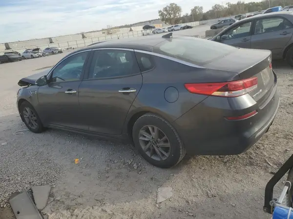 5XXGT4L32LG388077 2020 KIA OPTIMA - Image 2