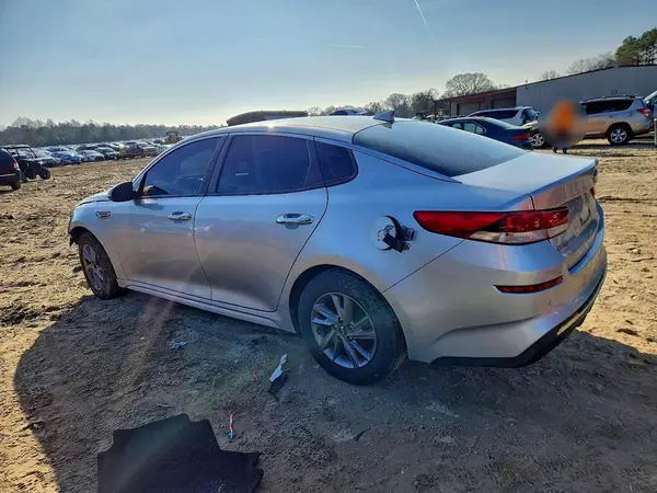5XXGT4L32LG388287 2020 KIA OPTIMA - Image 2