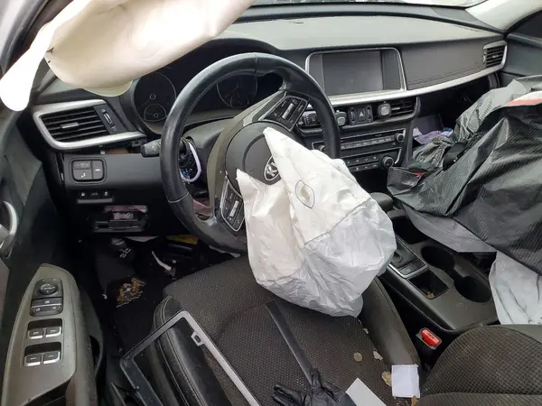 5XXGT4L32LG395501 2020 KIA OPTIMA - Image 8