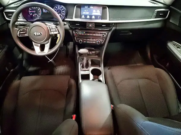 5XXGT4L32LG397054 2020 KIA OPTIMA - Image 8