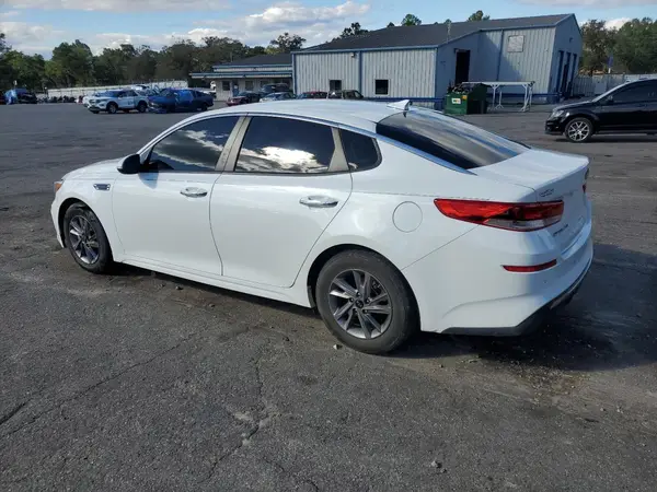 5XXGT4L32LG397698 2020 KIA OPTIMA - Image 2