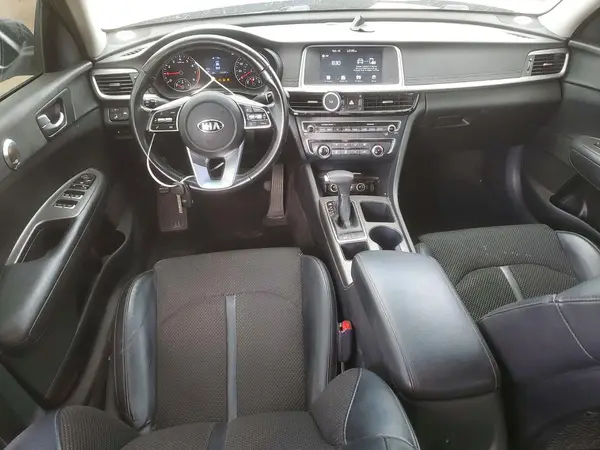5XXGT4L32LG401359 2020 KIA OPTIMA - Image 8