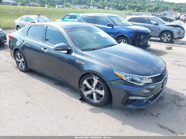 5XXGT4L32LG402947 2020 KIA OPTIMA - Image 1