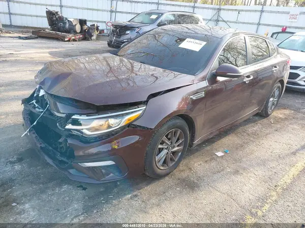5XXGT4L32LG404116 2020 KIA OPTIMA - Image 2