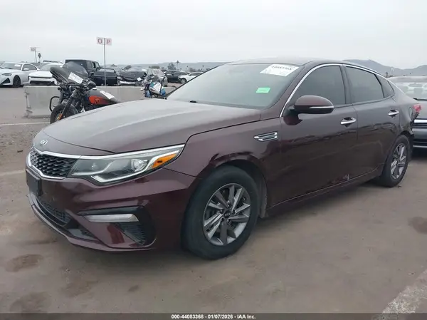 5XXGT4L32LG404648 2020 KIA OPTIMA - Image 2