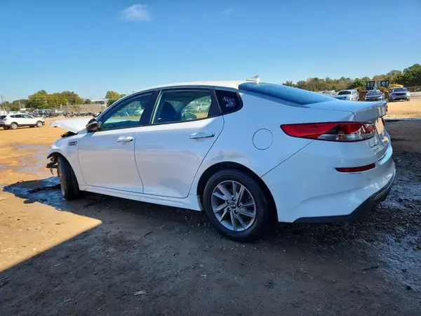 5XXGT4L32LG406397 2020 KIA OPTIMA - Image 2