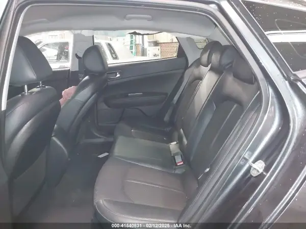 5XXGT4L32LG406447 2020 KIA OPTIMA - Image 8