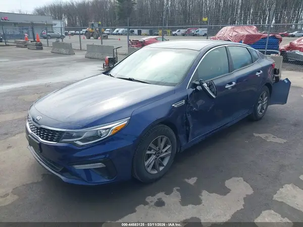 5XXGT4L32LG407095 2020 KIA OPTIMA - Image 2