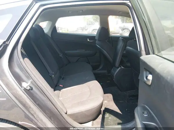 5XXGT4L32LG409557 2020 KIA OPTIMA - Image 8