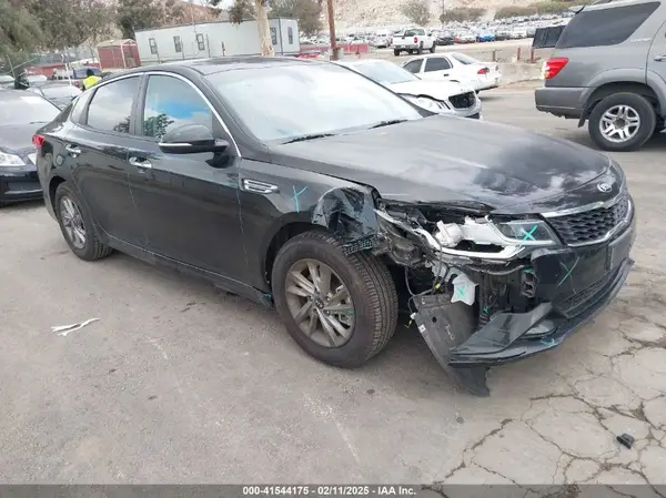 5XXGT4L32LG409736 2020 KIA OPTIMA - Image 1