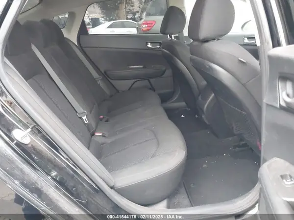 5XXGT4L32LG409736 2020 KIA OPTIMA - Image 8